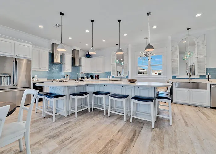 Memory Maker By Gsvr - Spacious Beachfront Retreat With Heated Pool, Elevator - Free Activities And Golf *