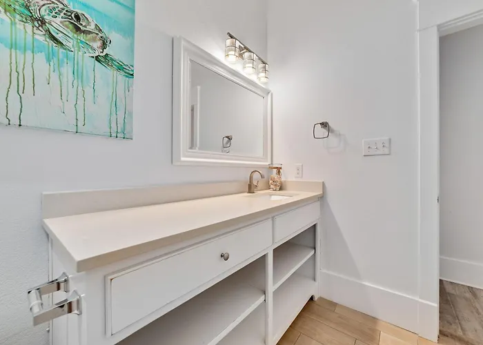 Memory Maker By Gsvr - Spacious Beachfront Retreat With Heated Pool, Elevator - Free Activities And Golf *