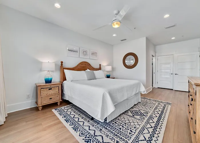 Holiday home Memory Maker By Gsvr - Spacious Beachfront Retreat With Heated Pool, Elevator - Free Activities And Golf *