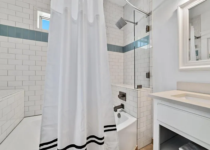 Holiday home Memory Maker By Gsvr - Spacious Beachfront Retreat With Heated Pool, Elevator - Free Activities And Golf *