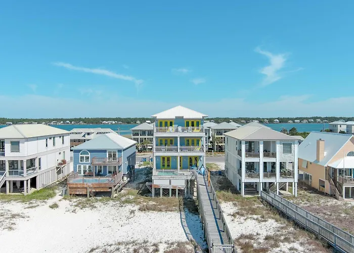 Holiday home Memory Maker By Gsvr - Spacious Beachfront Retreat With Heated Pool, Elevator - Free Activities And Golf